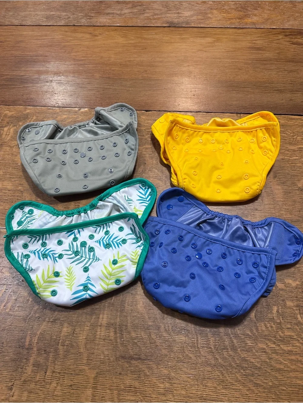 Reusable baby clothes diaper covers set of 4 adjustable snaps